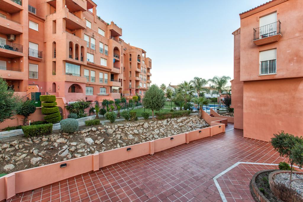 2035-Lovely 1 Bedrooms Sea View Apartment Manilva Exterior photo