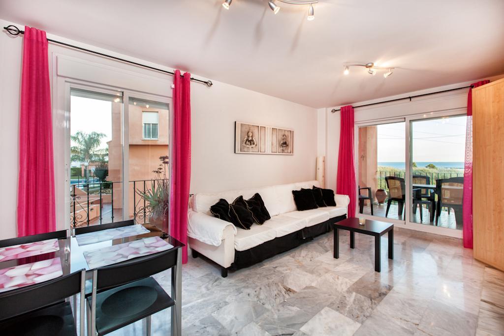 2035-Lovely 1 Bedrooms Sea View Apartment Manilva Exterior photo